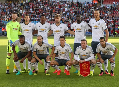 备受瞩目的 备受瞩目的